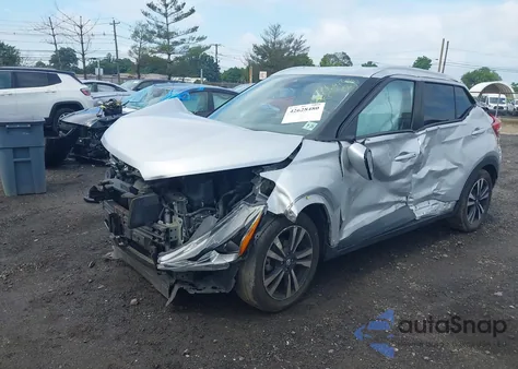 2020 Nissan Kicks Sv Xtronic Cvt from USA, damaged, VIN 3N1CP5CV6LL493433